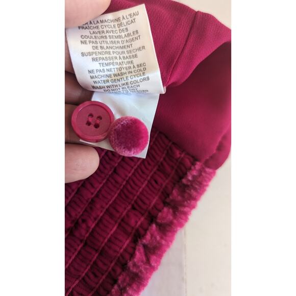 New Rachael Zoe Red velvet crop smocked button front tank size small - Picture 11 of 11